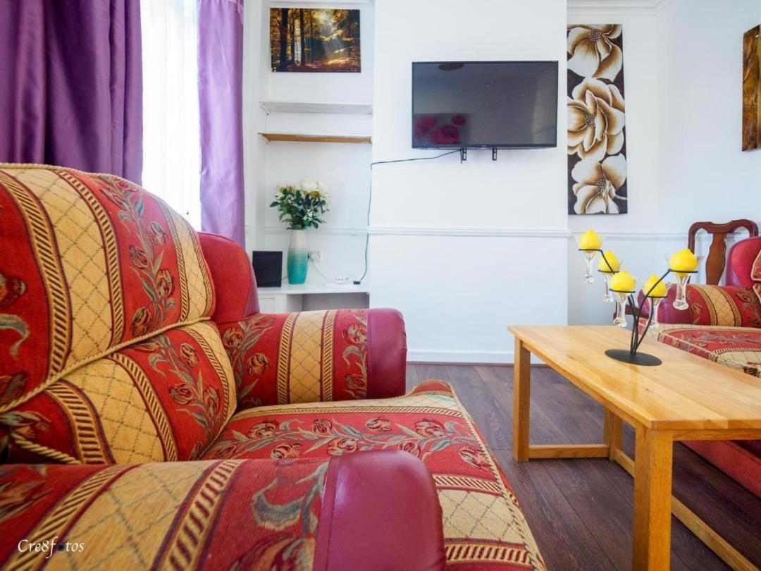 12 Cornwallis Lodge Family Room 2 Stoke-on-Trent Kültér fotó